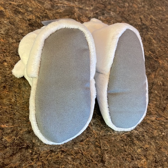NWT Carter’s Bunny Slippers 🐇 - Picture 2 of 5